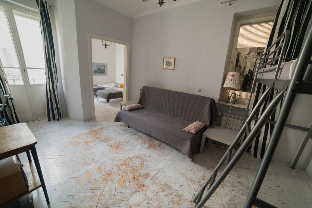 Koro De Varsovio - Apartament Chmielna 6 المظهر الخارجي الصورة
